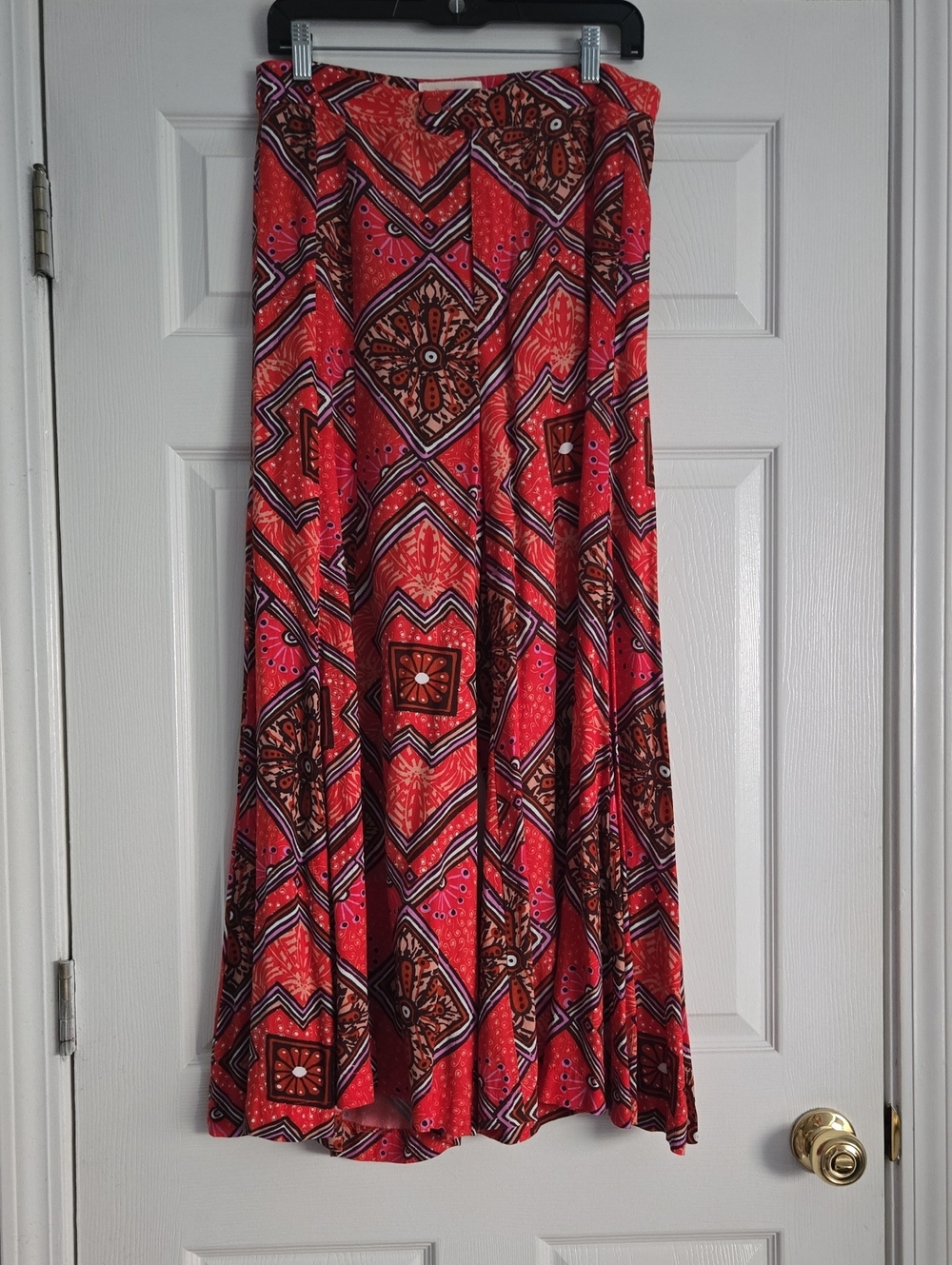 Anthropologie Size 10 Red Geometric Print Pants